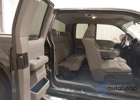 2004 Ford F-150 Stx/Xlt z USA, uszkodzony, nr VIN 1FTRX04W14KD13490